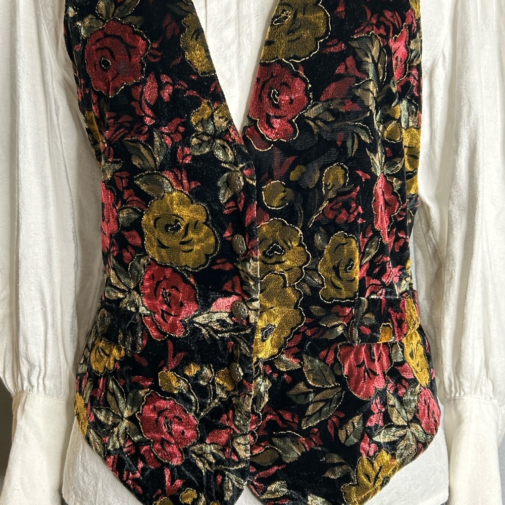 Velvet Tapestry Style 80’s Vest - Picture 6 of 11